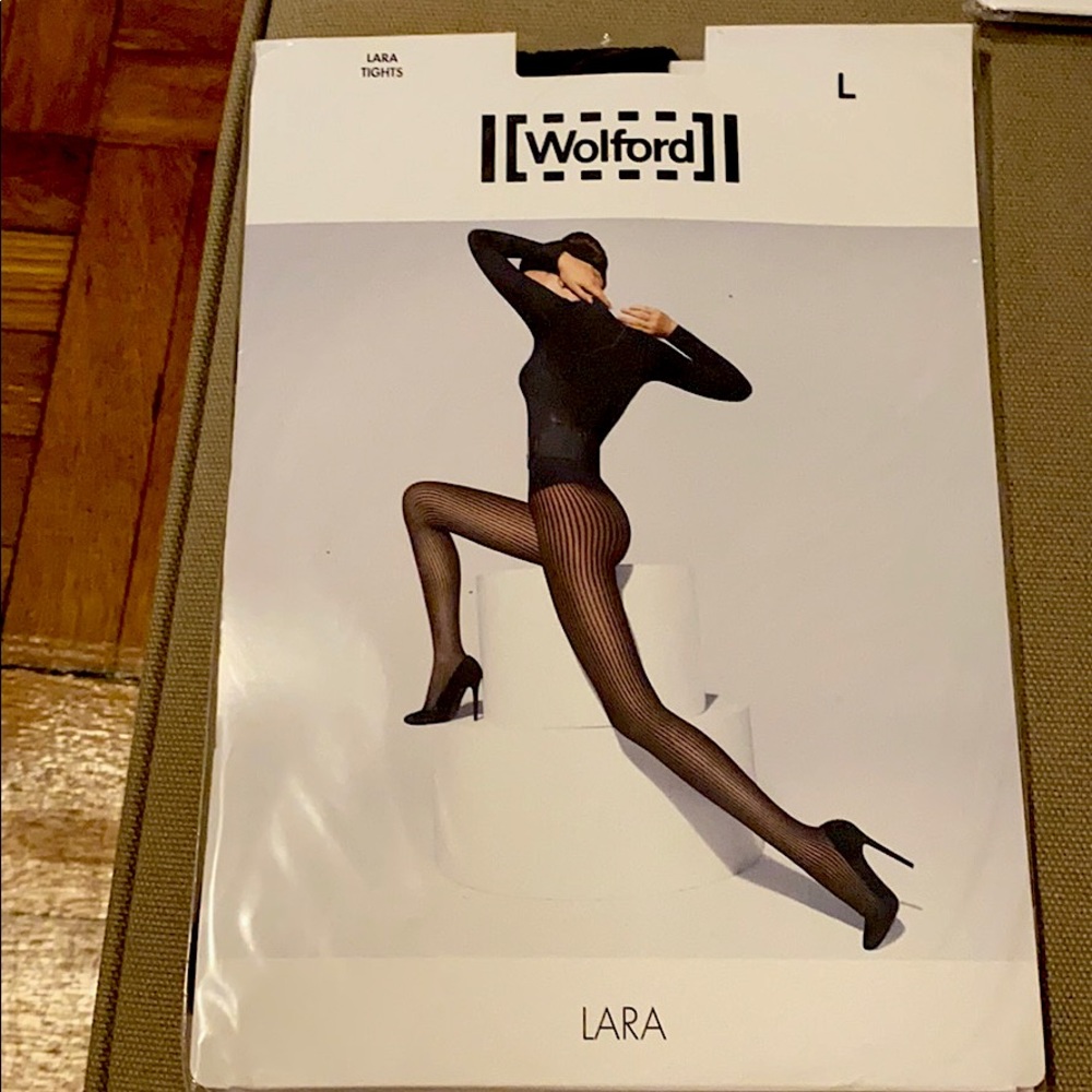 NWT- Wolford striped Lara tights 🖤🖤